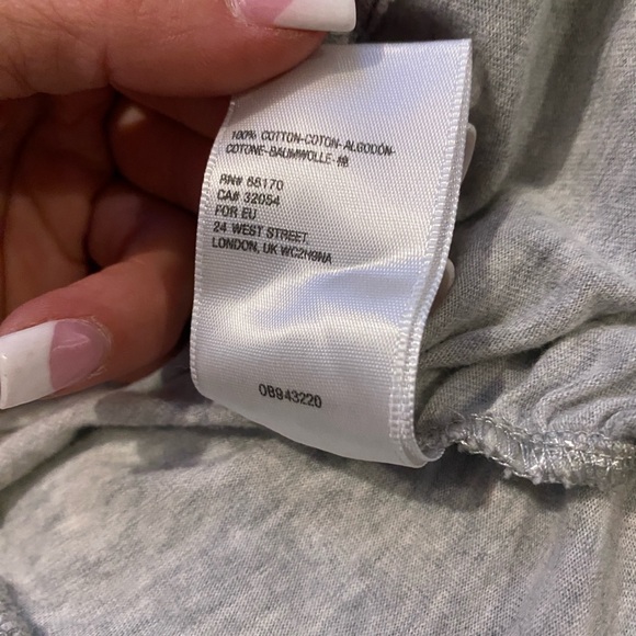 Urban Outfitters Light Gray Tie-Front Crop Top - Picture 11 of 14